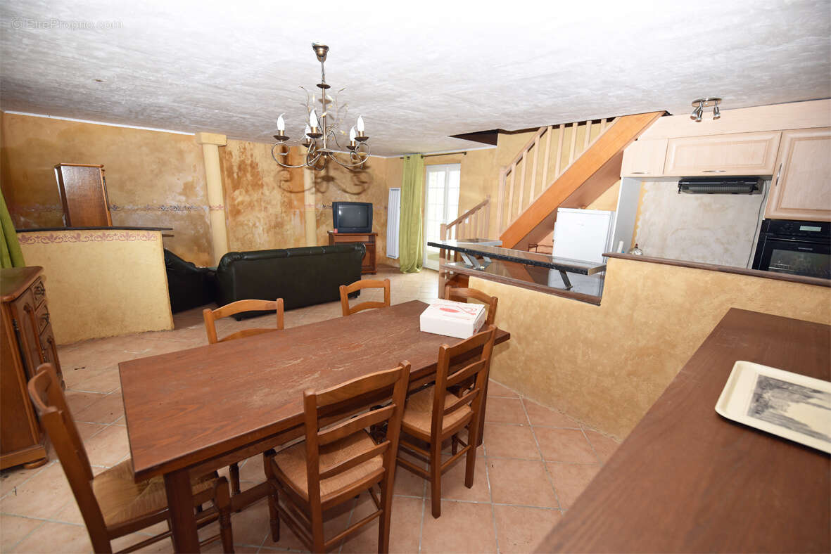 Maison à MERDRIGNAC