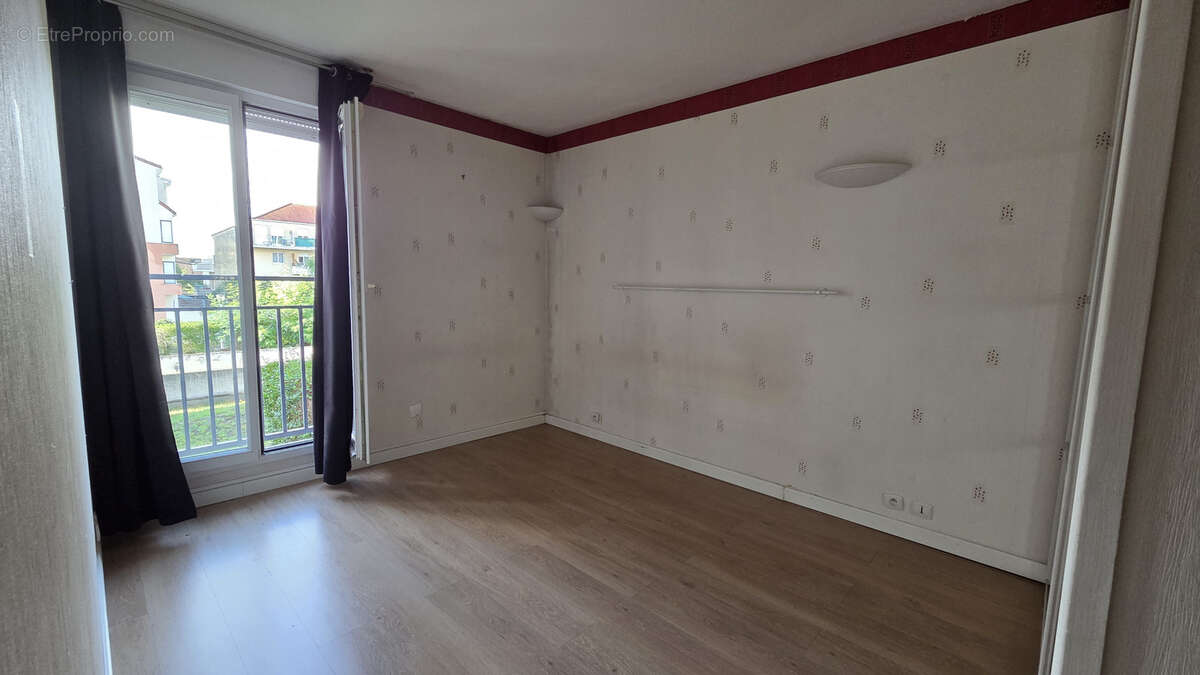 Appartement à LIMEIL-BREVANNES