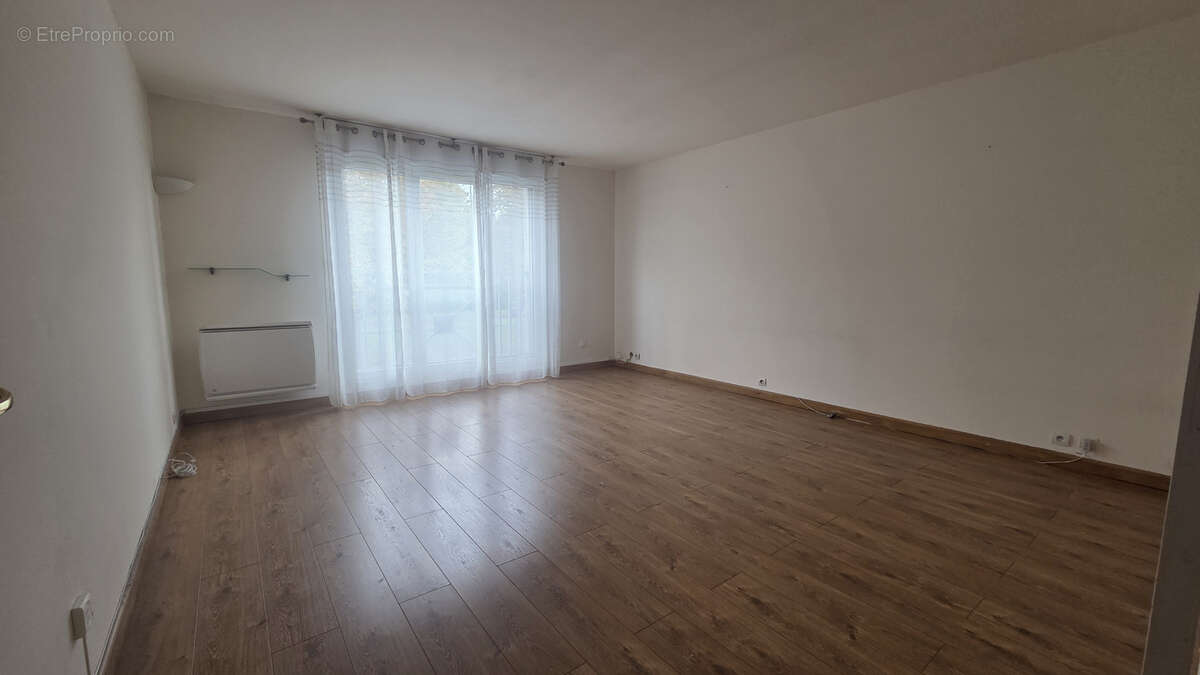 Appartement à LIMEIL-BREVANNES