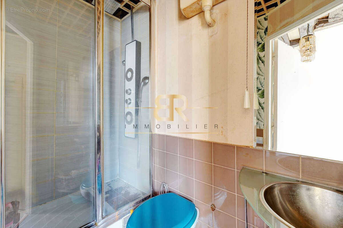 Appartement à PARIS-4E