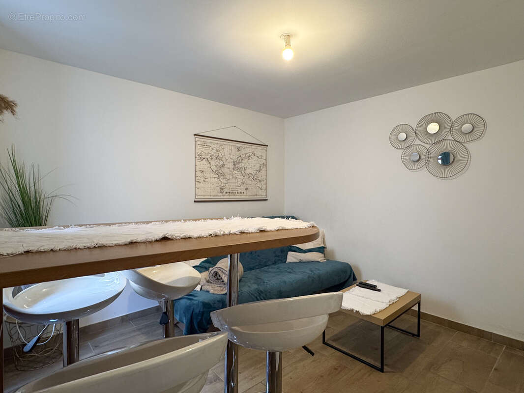 Appartement à SAINT-MARCEL-LES-SAUZET