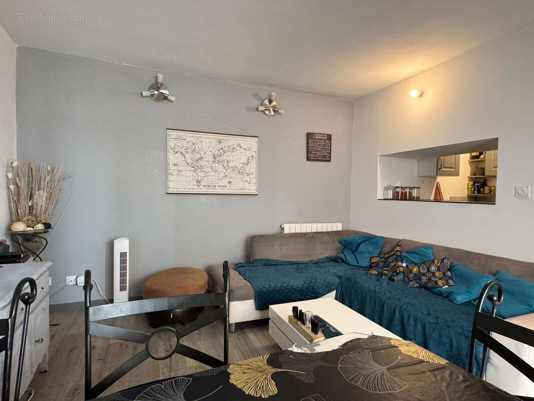 Appartement à SAINT-MARCEL-LES-SAUZET