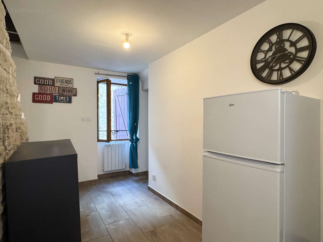 Appartement à SAINT-MARCEL-LES-SAUZET