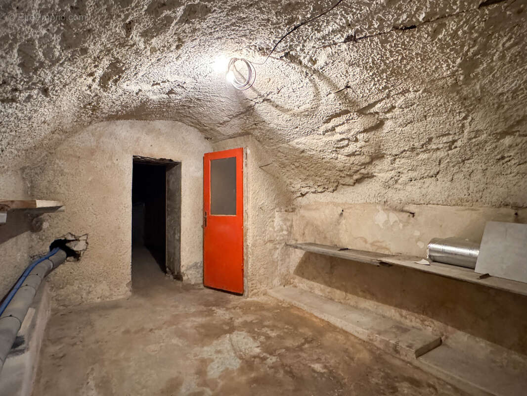 Appartement à SAINT-MARCEL-LES-SAUZET