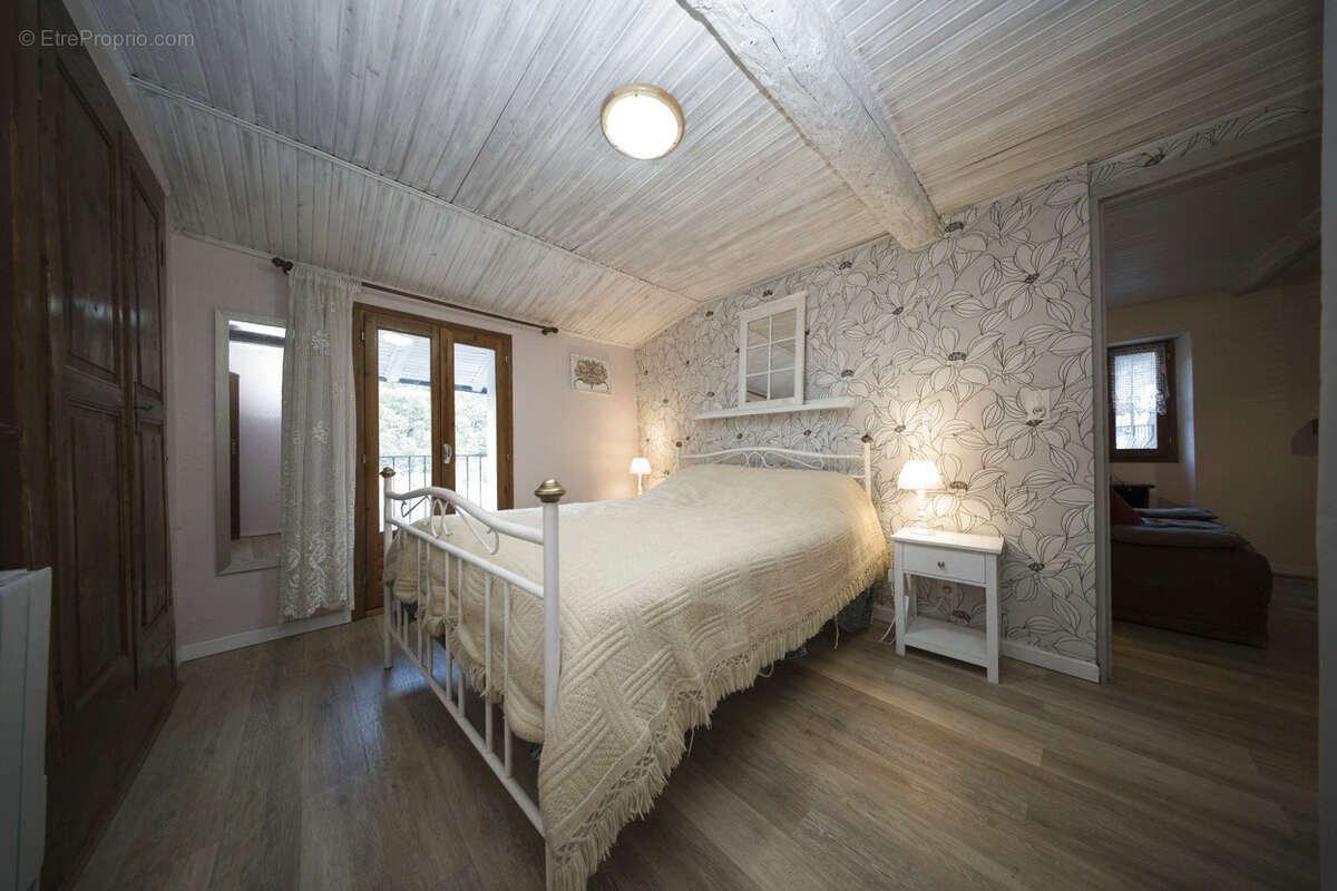 Appartement à TENDE