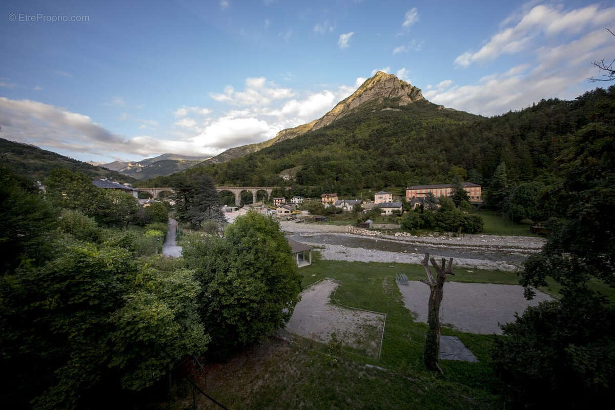 Appartement à TENDE