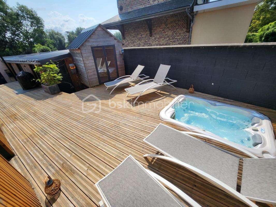 Appartement à DREUIL-LES-AMIENS