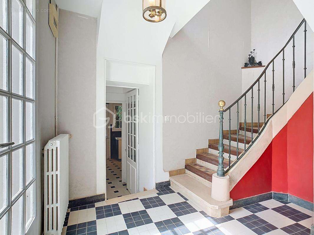 Maison à COUILLY-PONT-AUX-DAMES