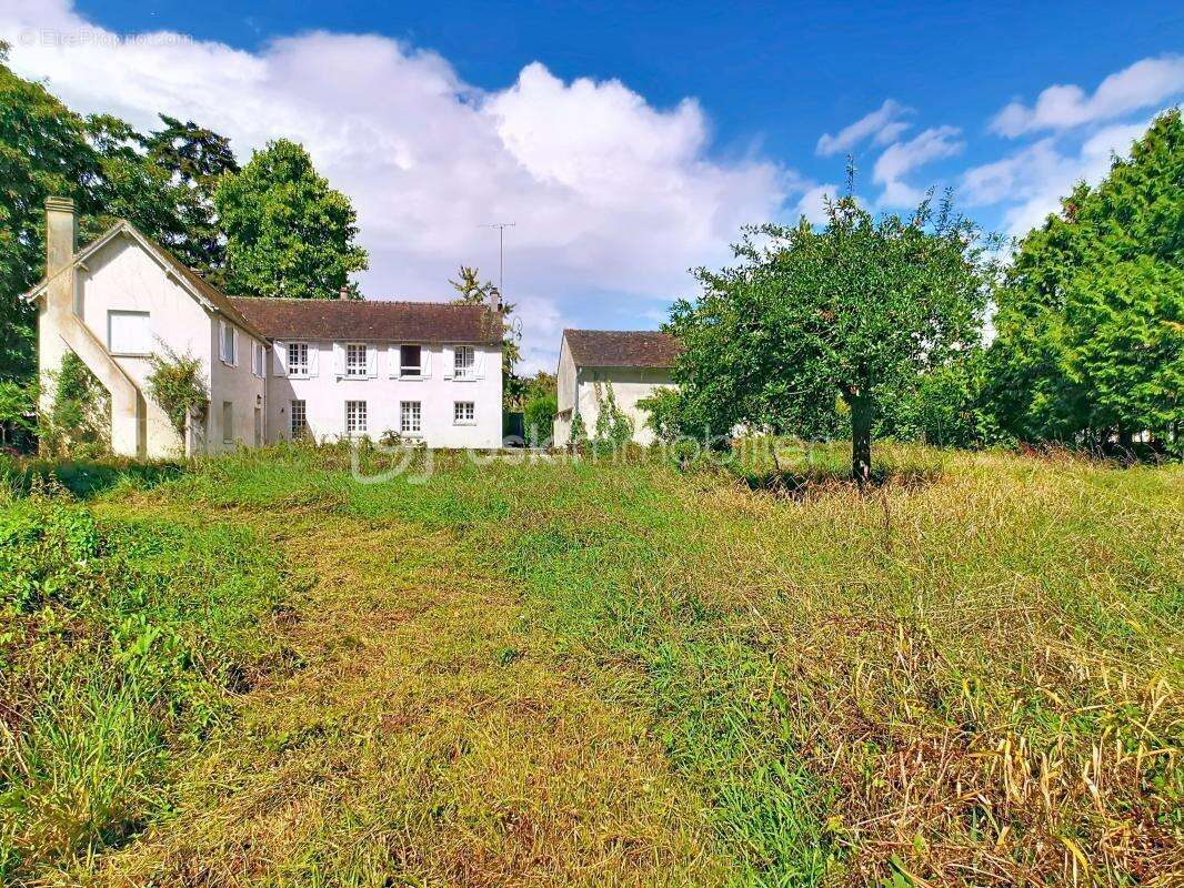 Maison à COUILLY-PONT-AUX-DAMES