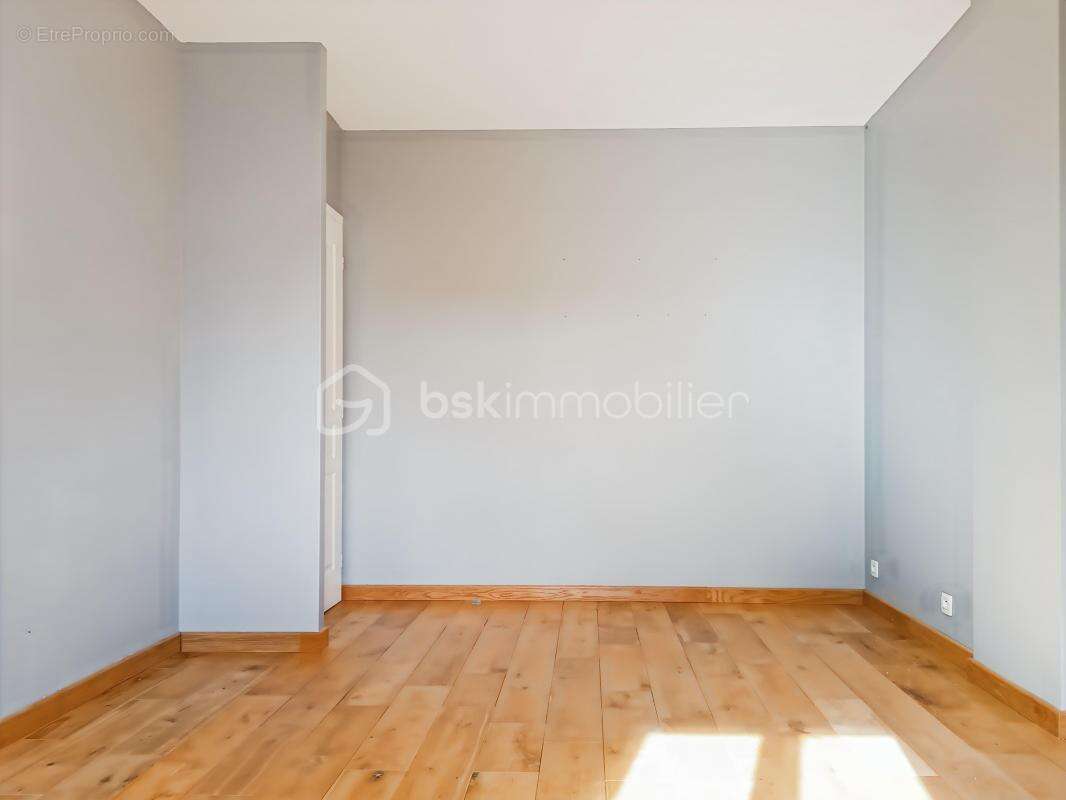 Maison à NEUILLY-PLAISANCE