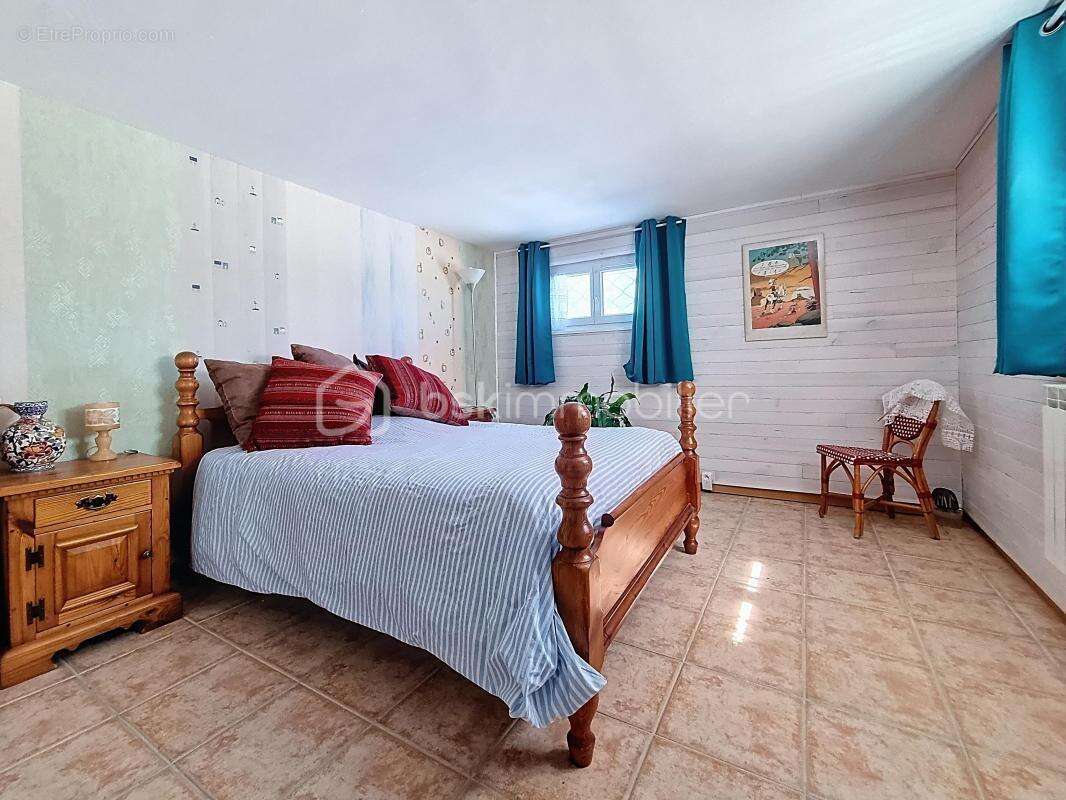 Maison à SAINT-AFFRIQUE-LES-MONTAGNES