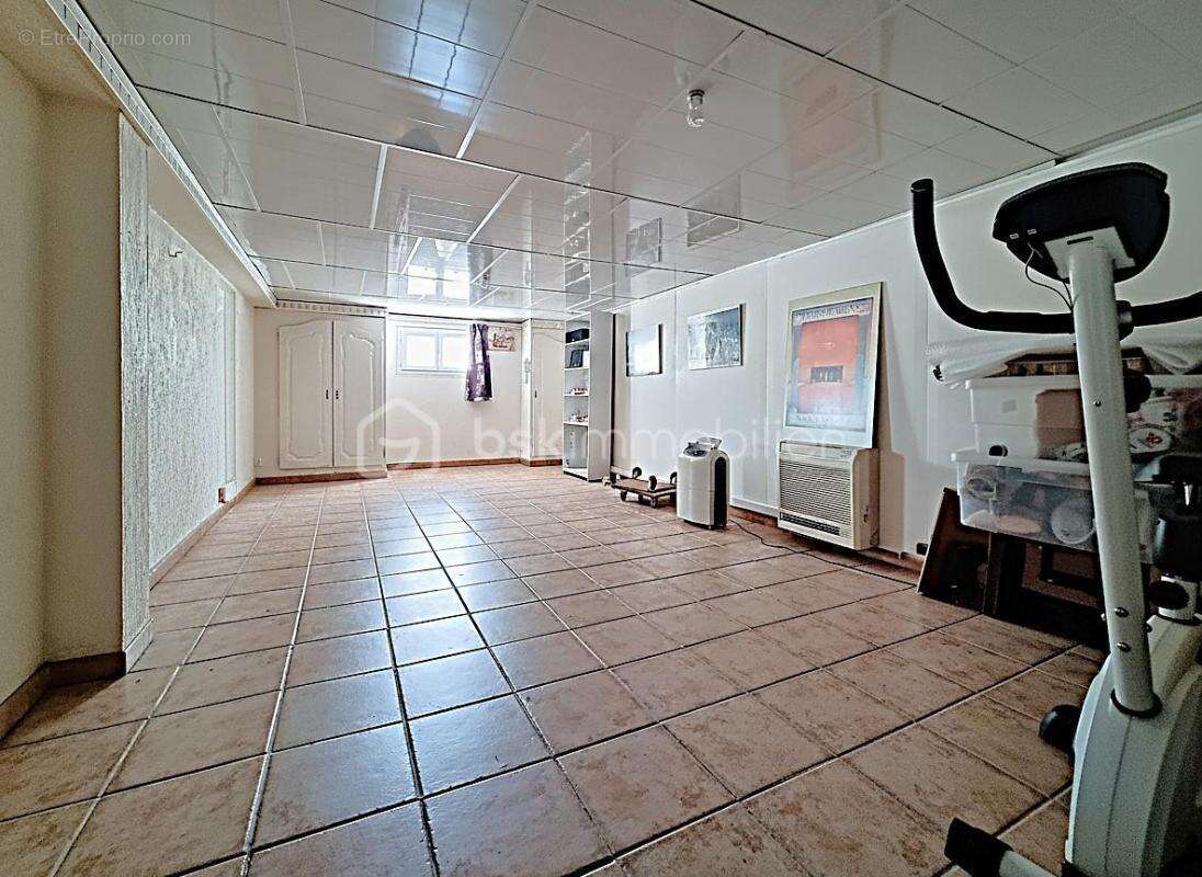 Maison à SAINT-AFFRIQUE-LES-MONTAGNES