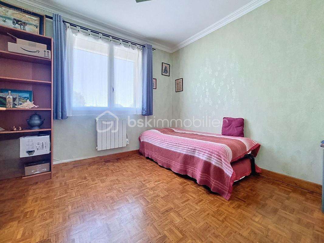 Maison à SAINT-AFFRIQUE-LES-MONTAGNES