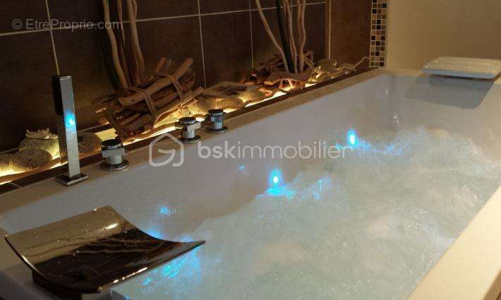 Maison à FONTENAY-LES-BRIIS