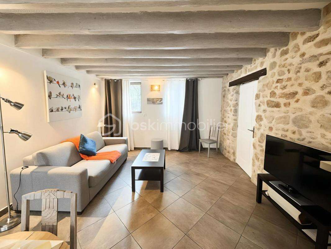 Maison à FONTENAY-LES-BRIIS