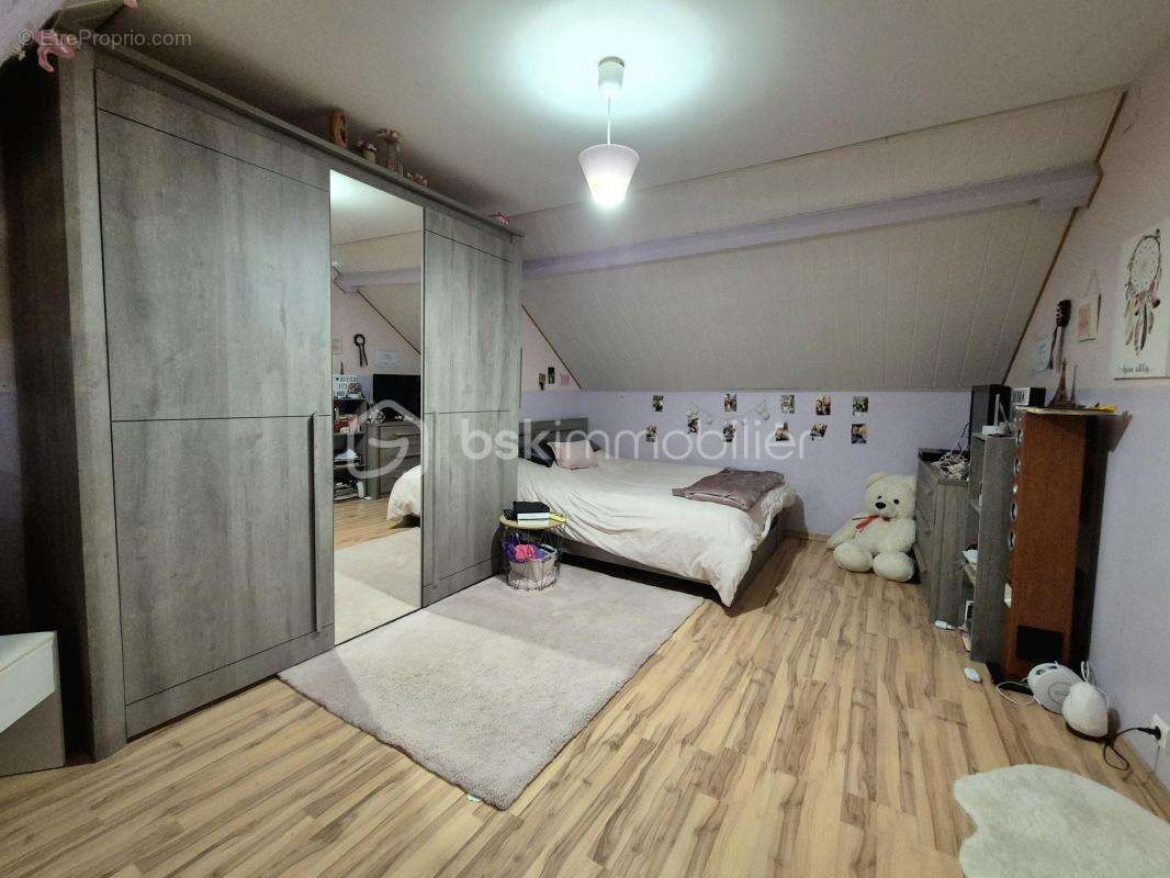 Maison à GRANDVILLIERS