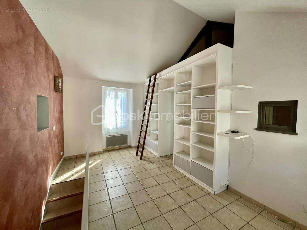 Maison à LA ROCHETTE