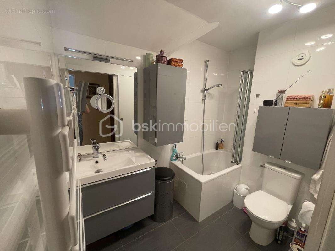 Appartement à BEAUCHAMP