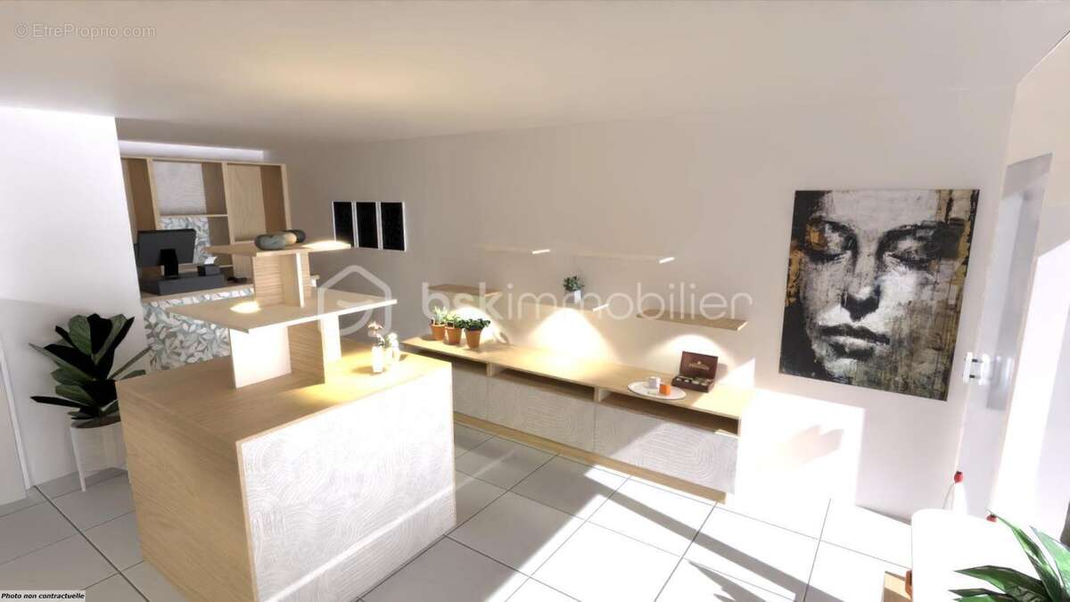 Commerce à SAINT-CYR-SUR-MER