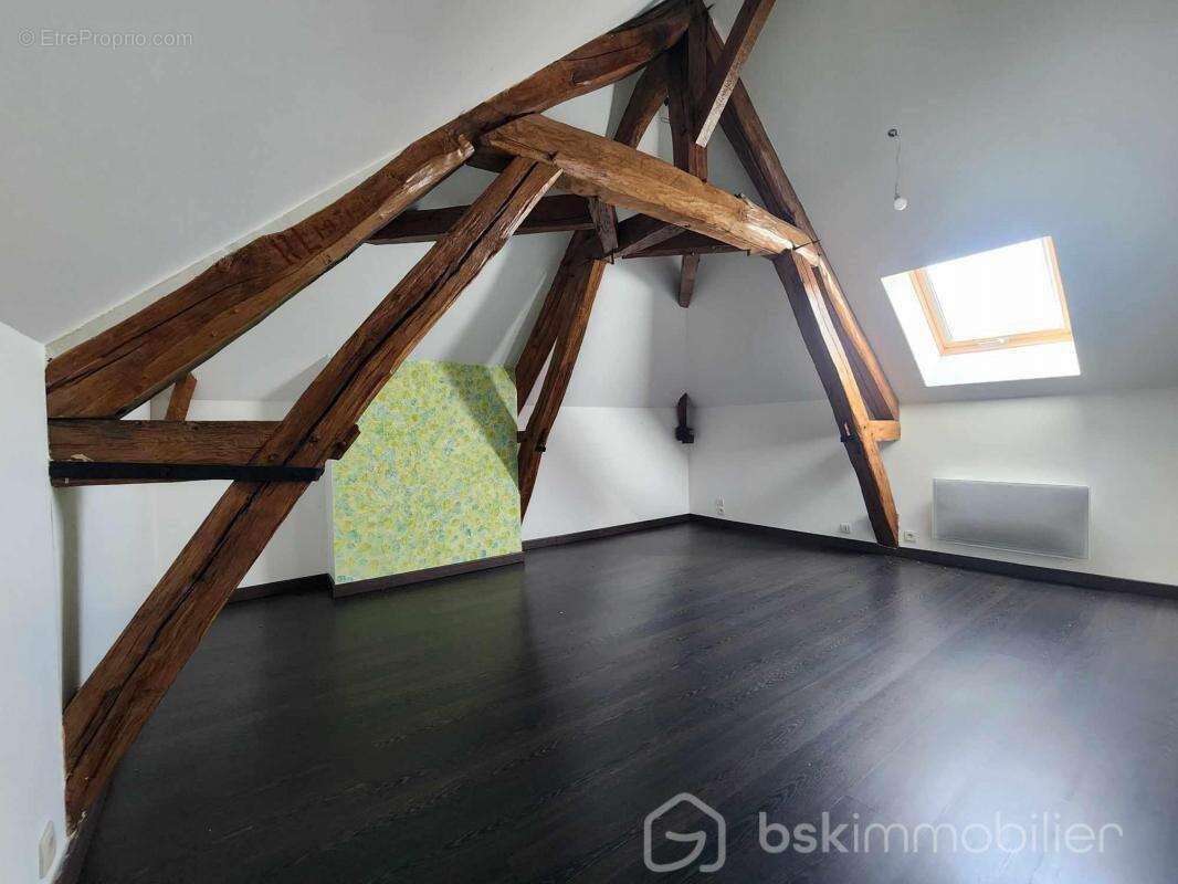 Maison à FONTAINE-LA-GAILLARDE