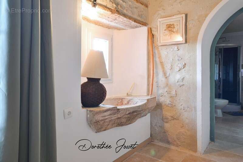 Maison à SAINT-CHINIAN