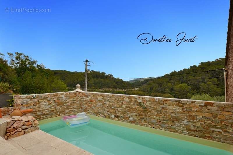 Maison à SAINT-CHINIAN