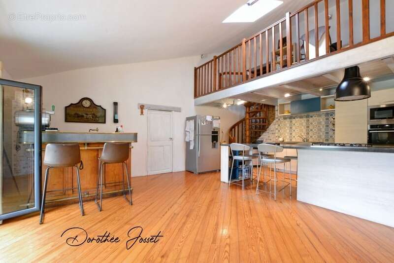 Maison à SAINT-CHINIAN