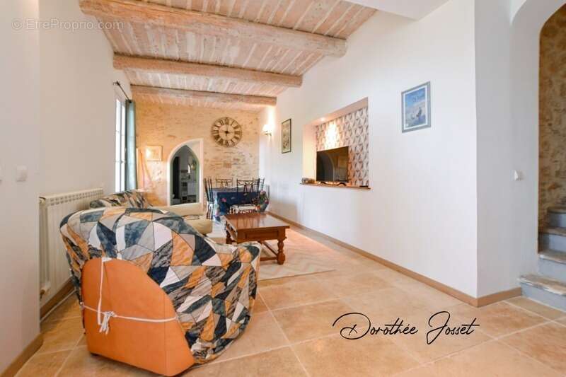 Maison à SAINT-CHINIAN