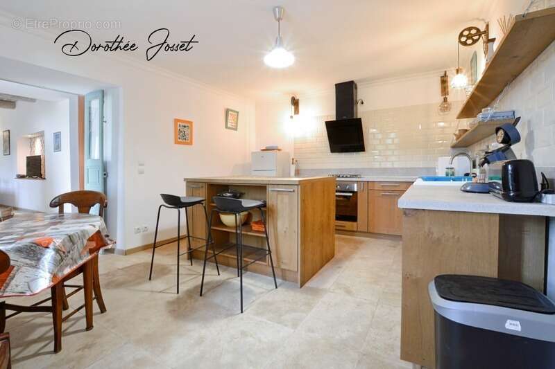 Maison à SAINT-CHINIAN