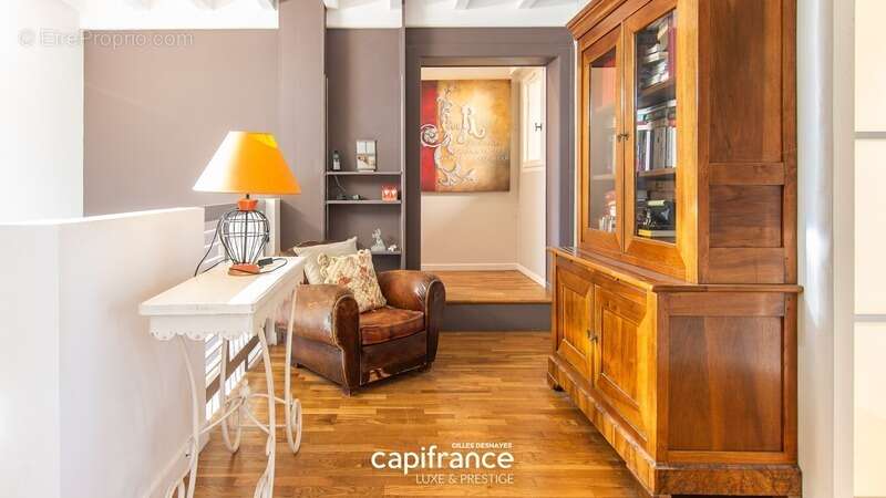 Maison à MONTMERLE-SUR-SAONE