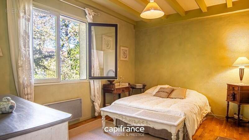 Maison à MONTMERLE-SUR-SAONE