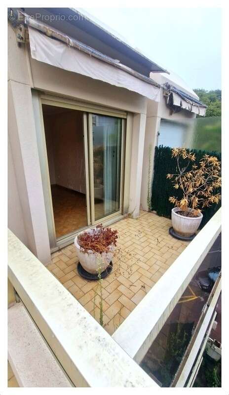 Appartement à LE CANNET