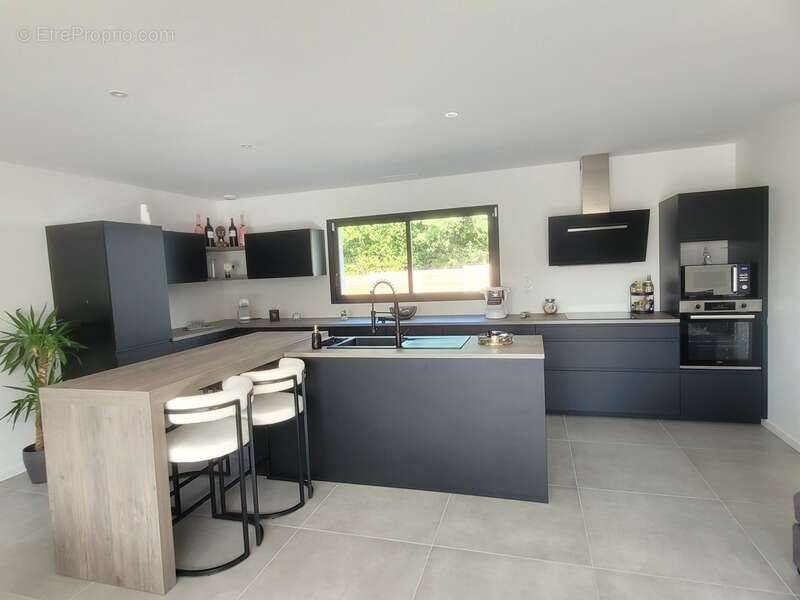 Maison à CISSAC-MEDOC