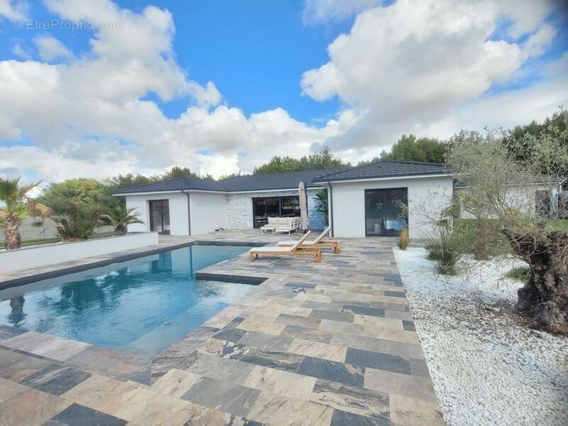 Maison à CISSAC-MEDOC