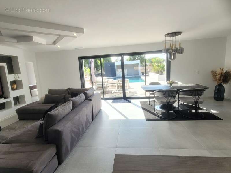 Maison à CISSAC-MEDOC