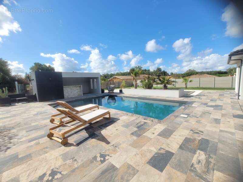 Maison à CISSAC-MEDOC