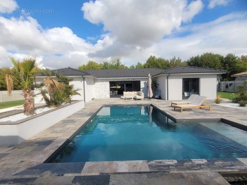 Maison à CISSAC-MEDOC