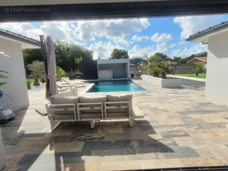 Maison à CISSAC-MEDOC