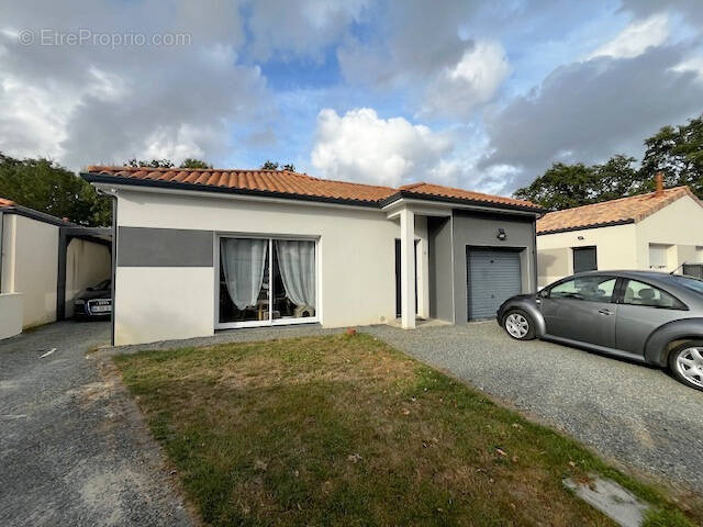 Maison à SAINT-VIAUD