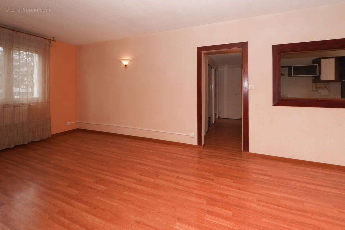 Maison à PONT-DU-CHATEAU