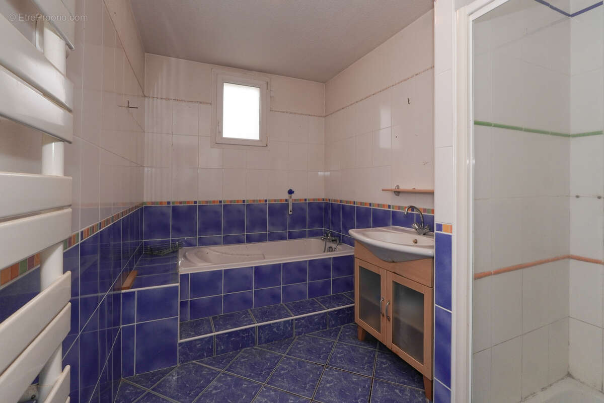 Maison à PONT-DU-CHATEAU