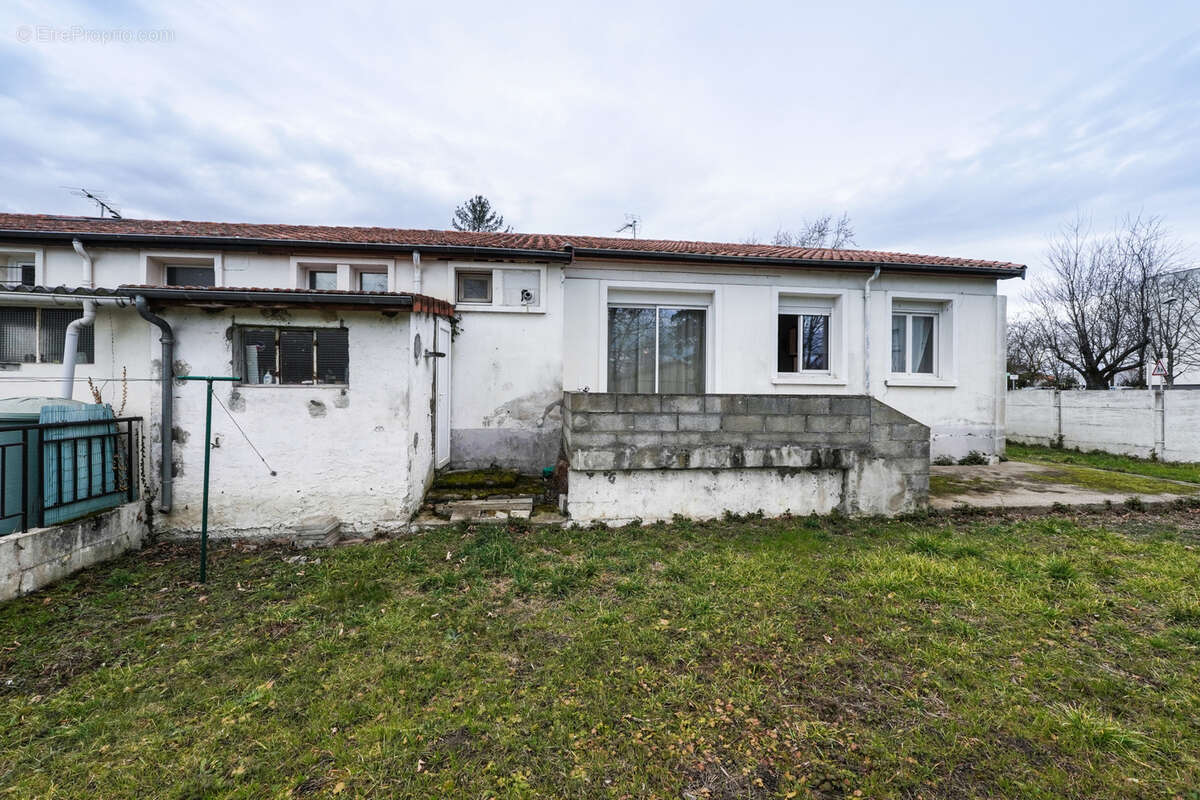 Maison à PONT-DU-CHATEAU