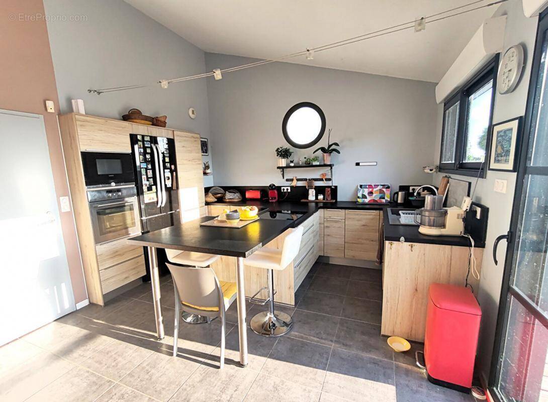 Maison à SAINT-CHRISTOPHE