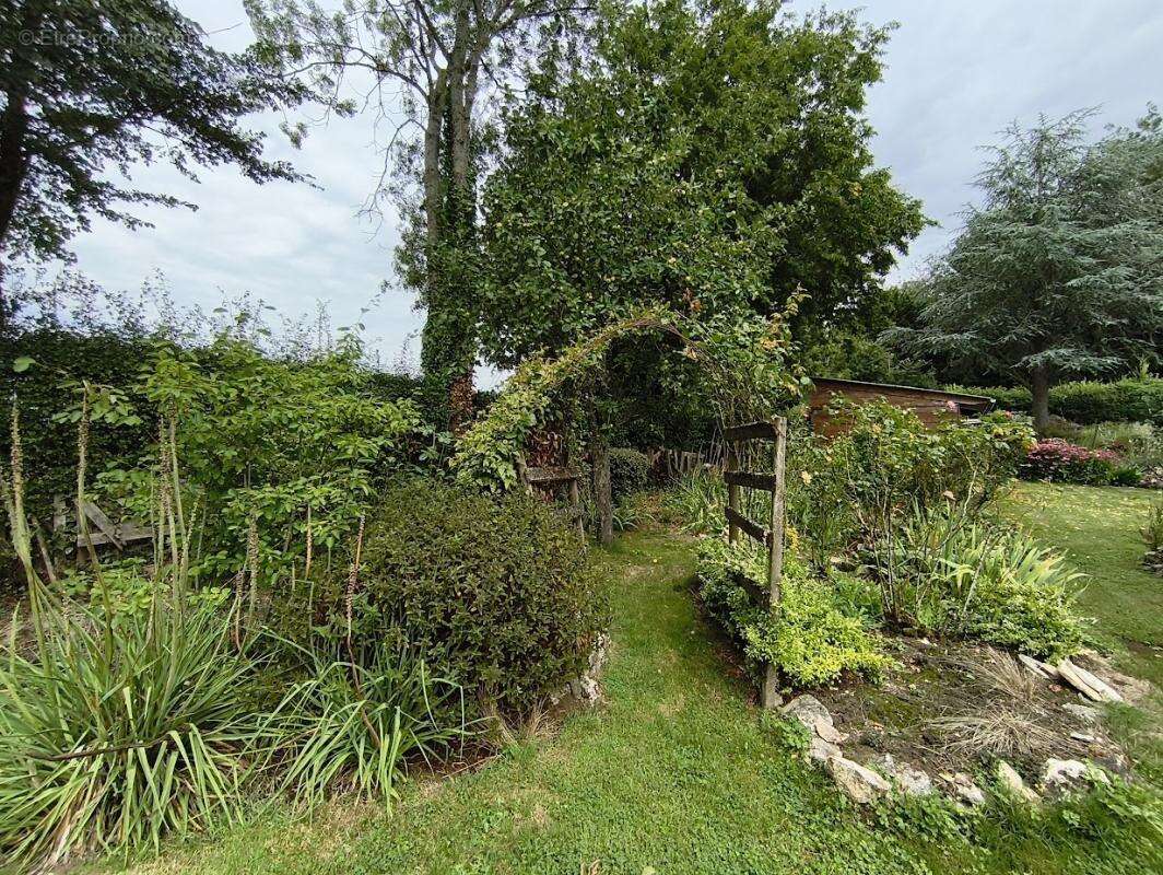 Maison à SANCY-LES-PROVINS