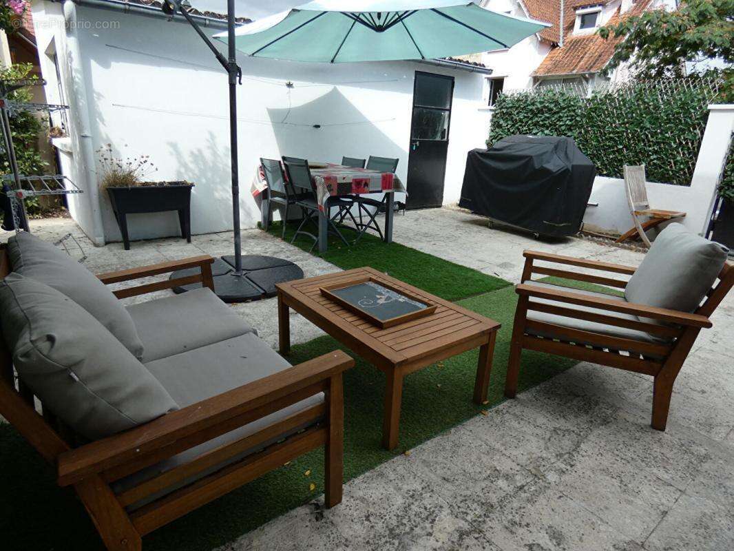 Maison à IVRY-LA-BATAILLE