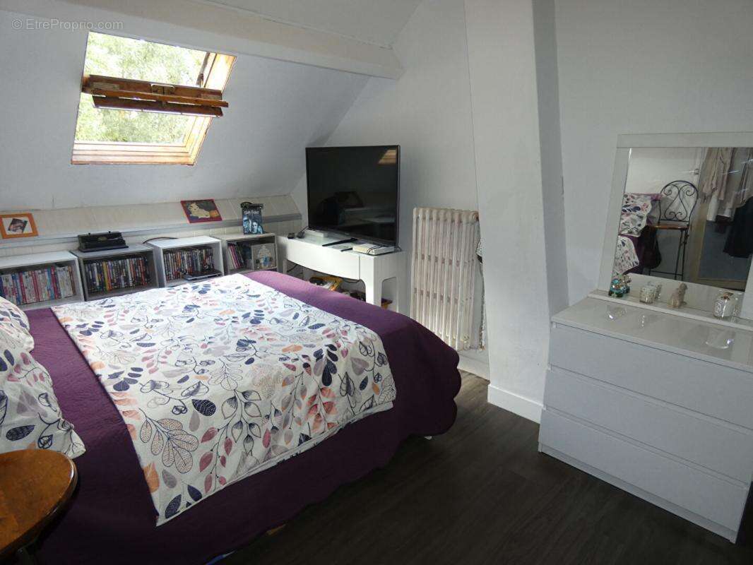 Maison à IVRY-LA-BATAILLE