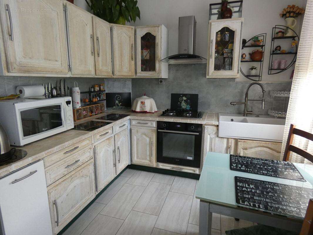 Maison à IVRY-LA-BATAILLE