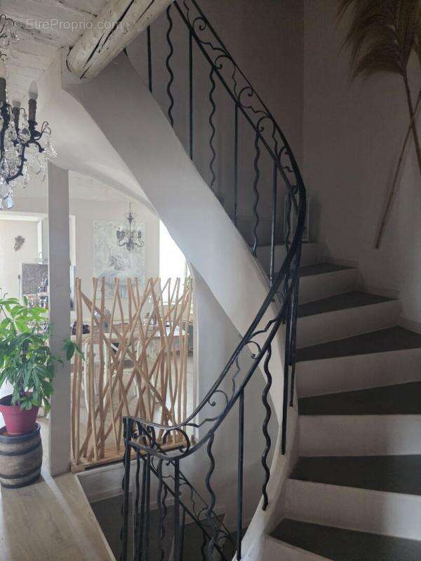 Appartement à LA CADIERE-D&#039;AZUR