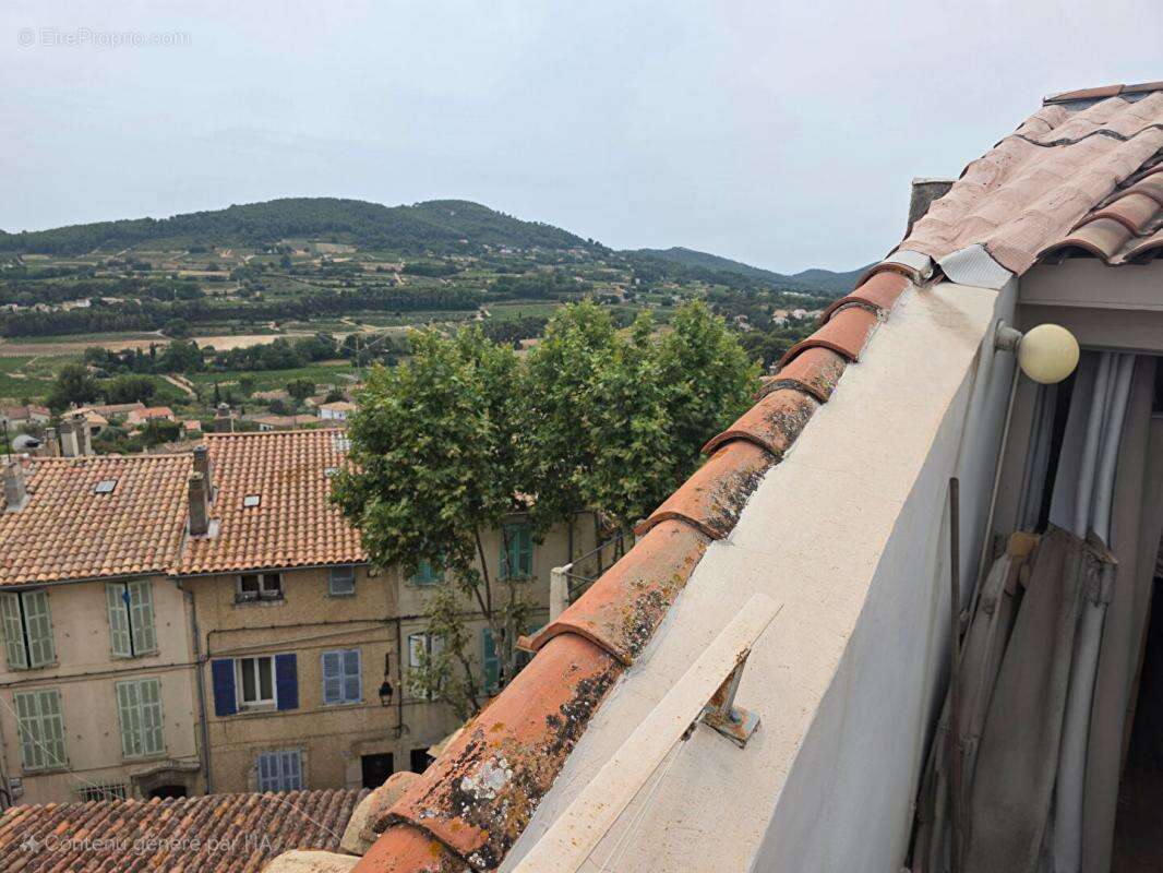 Appartement à LA CADIERE-D&#039;AZUR
