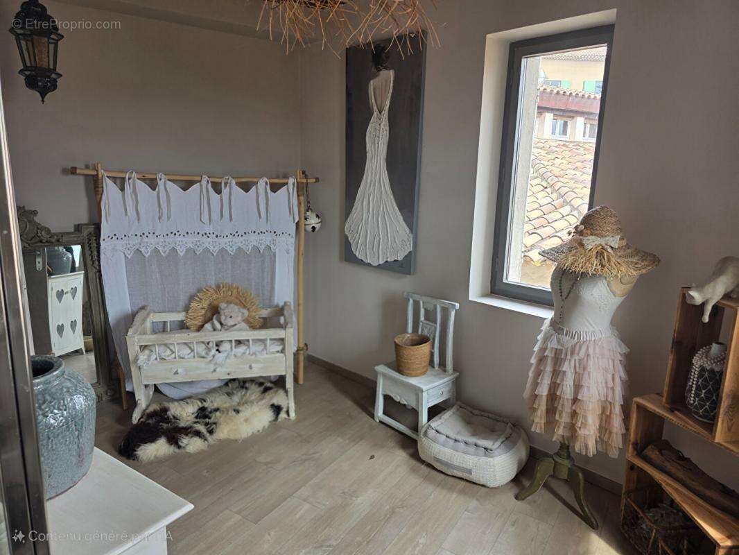 Appartement à LA CADIERE-D&#039;AZUR